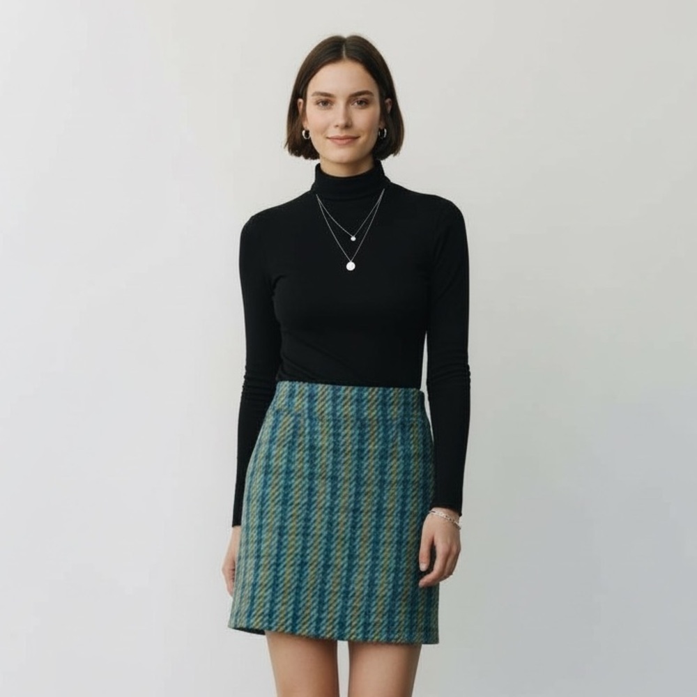 Zilch  Amsterdam Thick Wool Blend Skirt, Gorgeous Fabric, Side Zipper, Size S